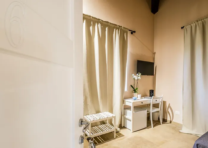 Pensión Residenza Mistral 4*